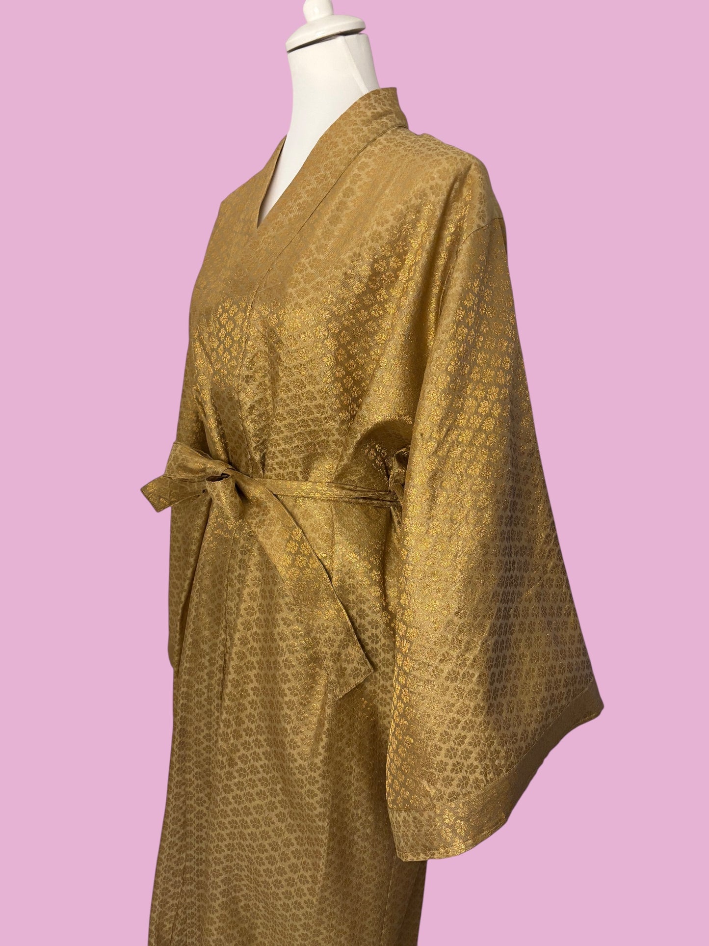 Kimono Golden